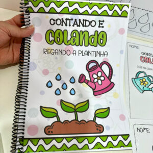 Contando e Colando Regando a Plantinha
